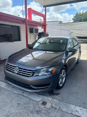 2012 Volkswagen Passat 2.5 SEL