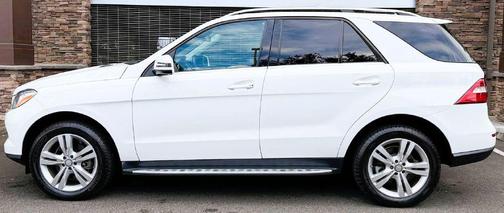 WHITE 2015 Mercedes-Benz M-Class 4MATIC