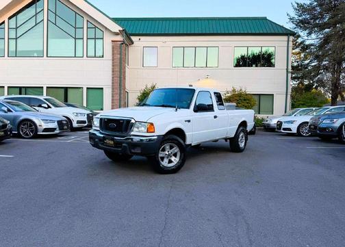 Oxford White Clearcoat 2004 Ford Ranger SUPER CAB