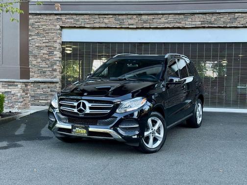 BLACK 2017 Mercedes-Benz GLE 350 Base