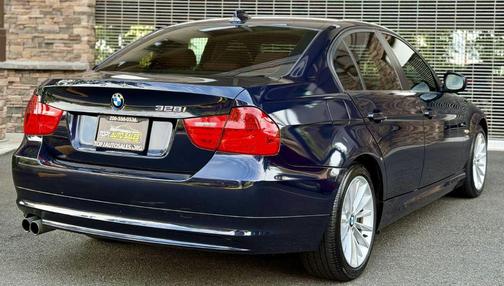 BLUE 2010 BMW 328 xDrive