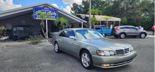 Green 1999 INFINITI Q45 PERFORMANCE