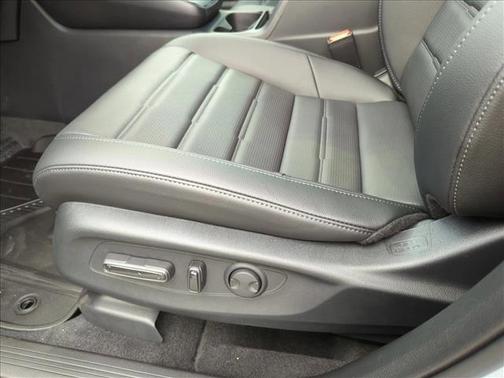 Urban Gray Pearl 2026 Honda CR-V EX-L 2WD