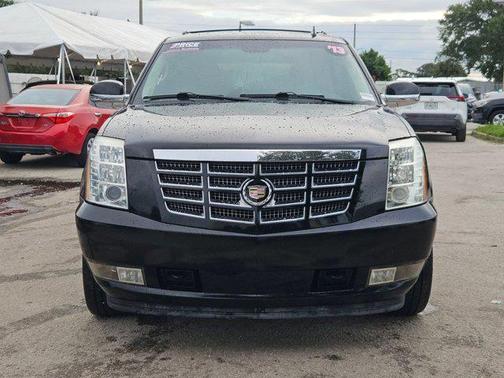 2013 Cadillac Escalade Base