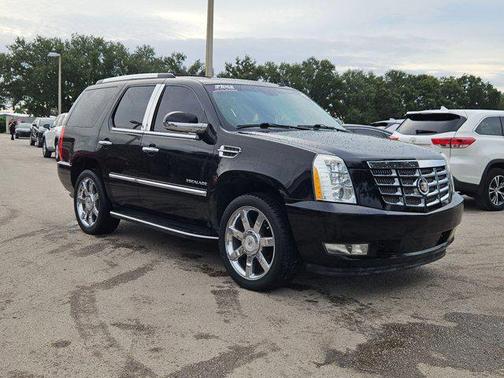 2013 Cadillac Escalade Base