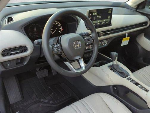 Platinum White Pearl 2026 Honda HR-V EX-L