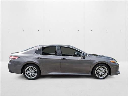 2020 Toyota Camry XLE