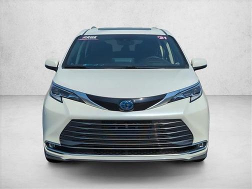 2021 Toyota Sienna Platinum