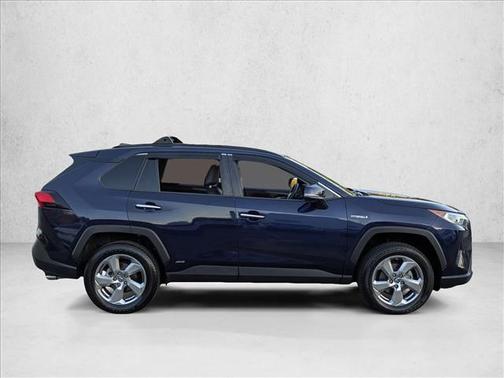 2019 Toyota RAV4 Hybrid SE