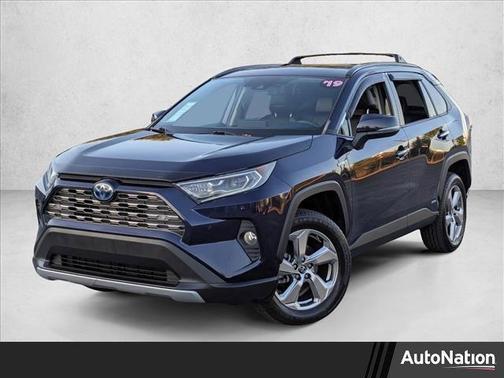 2019 Toyota RAV4 Hybrid SE