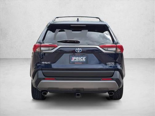 2019 Toyota RAV4 Hybrid SE