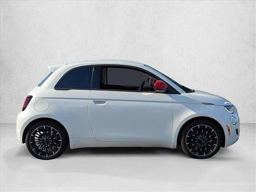 2024 FIAT 500e INSPI(RED) FWD