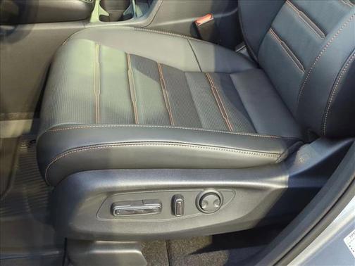 Solar Silver Metallic 2026 Honda CR-V Hybrid Sport-L FWD