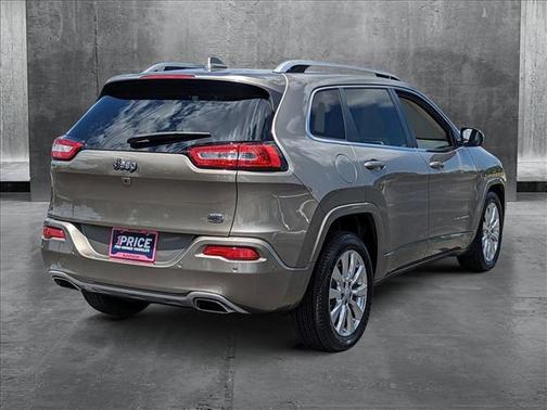 2017 Jeep Cherokee Overland