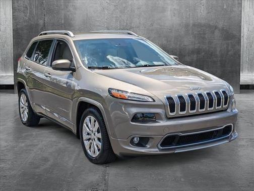 2017 Jeep Cherokee Overland