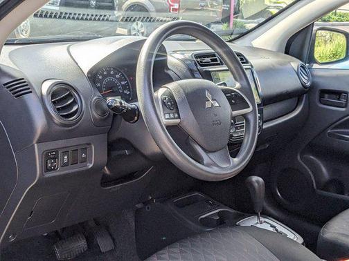2022 Mitsubishi Mirage ES