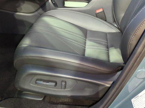 Nordic Forest Pearl 2026 Honda HR-V EX-L