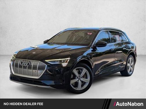 Mythos Black Metallic 2019 Audi e-tron Premium Plus