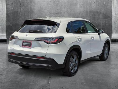 2026 Honda HR-V LX