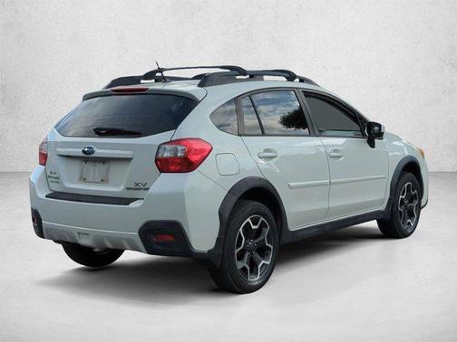 Crystal White Pearl 2015 Subaru XV Crosstrek 2.0i Premium