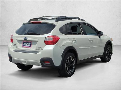 Crystal White Pearl 2015 Subaru XV Crosstrek 2.0i Premium