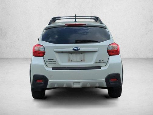 Crystal White Pearl 2015 Subaru XV Crosstrek 2.0i Premium