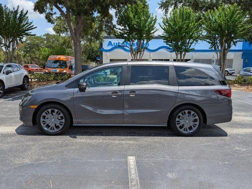 2025 Honda Odyssey Touring