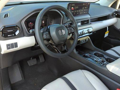 Platinum White Pearl 2026 Honda Pilot EX-L