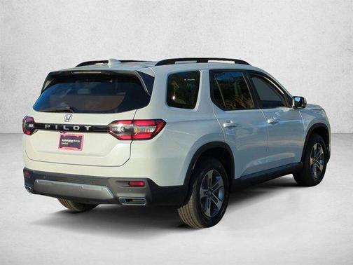 Platinum White Pearl 2026 Honda Pilot EX-L