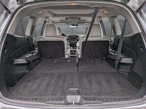 2022 Honda Pilot AWD Elite