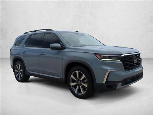 2024 Honda Pilot Touring 8-Passenger