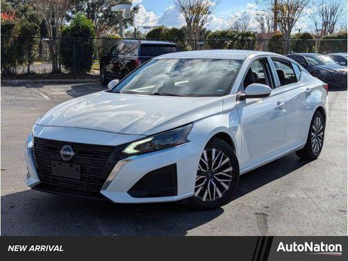 2023 Nissan Altima 2.5 SV