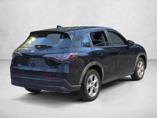 Crystal Black Pearl 2024 Honda HR-V LX