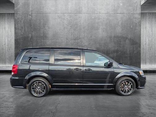 2017 Dodge Grand Caravan GT