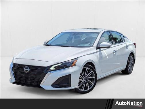 2023 Nissan Altima 2.5 SL