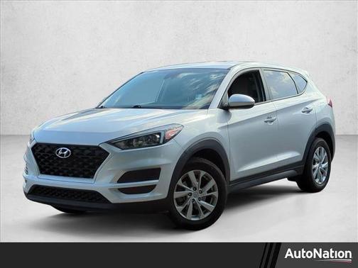 Molten Silver 2019 Hyundai TUCSON SE