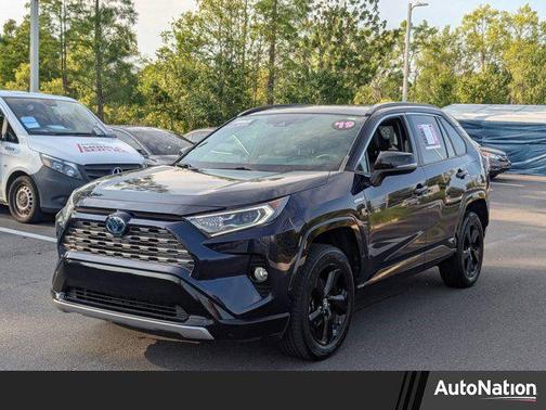 2019 Toyota RAV4 Hybrid SE