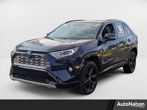2019 Toyota RAV4 Hybrid SE