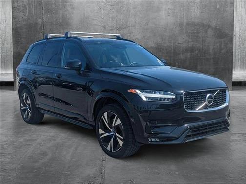 2020 Volvo XC90 T5 R-Design