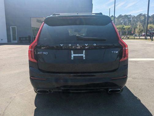 2020 Volvo XC90 T5 R-Design