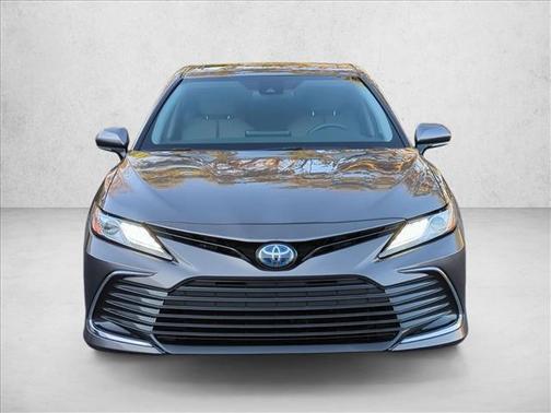 2024 Toyota Camry Hybrid XLE