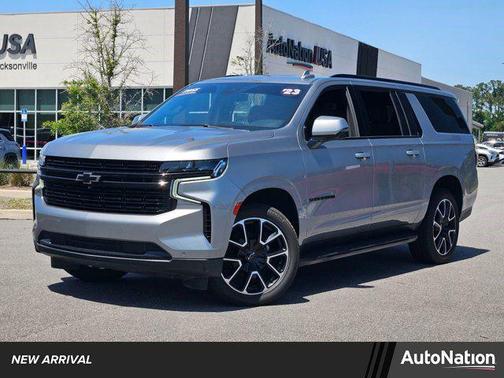 Sterling Gray Metallic 2023 Chevrolet Suburban RST