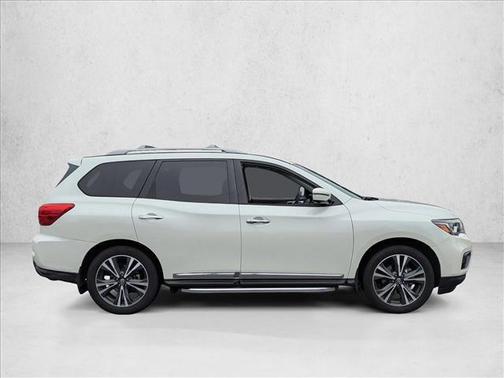 2019 Nissan Pathfinder Platinum