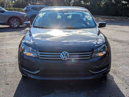2015 Volkswagen Passat 1.8T Auto S