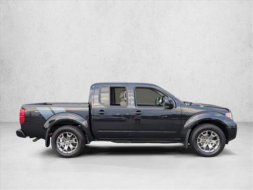 Magnetic Black Pearl 2021 Nissan Frontier SV
