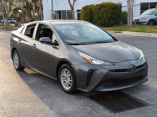 2019 Toyota Prius LE