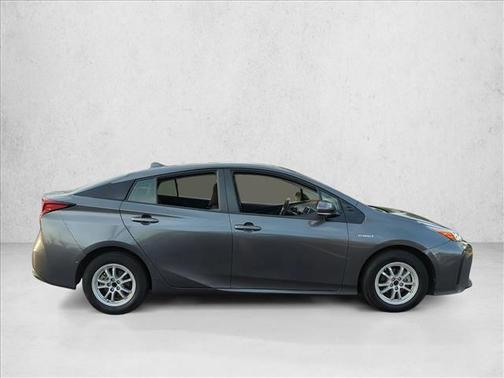 2019 Toyota Prius LE