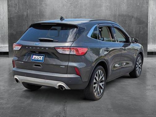 2020 Ford Escape Titanium
