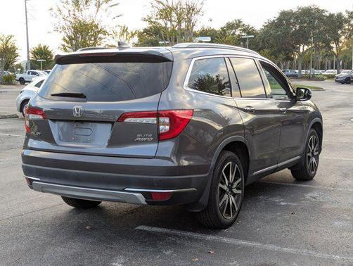 2022 Honda Pilot AWD Elite