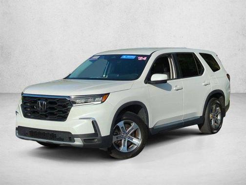 Platinum White Pearl 2024 Honda Pilot EX-L 7 Passenger